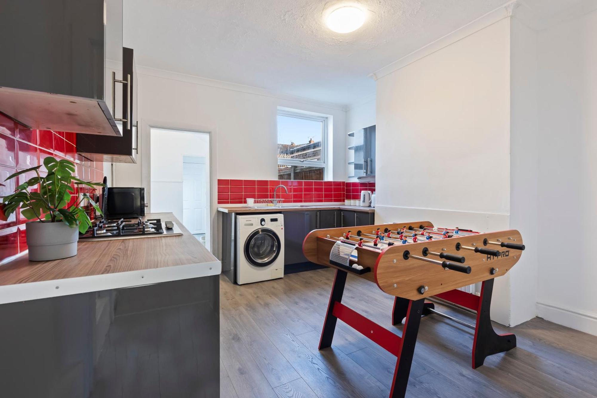 Little John Of Robin Hood'S Place II Ps5 II Foosball Table Nottingham Esterno foto